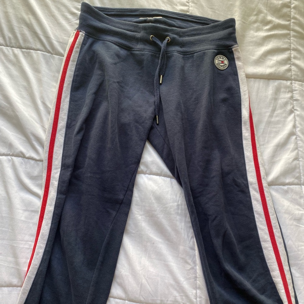 Tommy Hilfiger sweatpants great condition